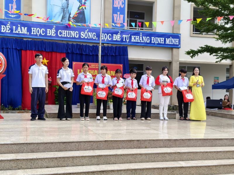 BDG Techno đồng hành cùng các em bước vào năm học mới